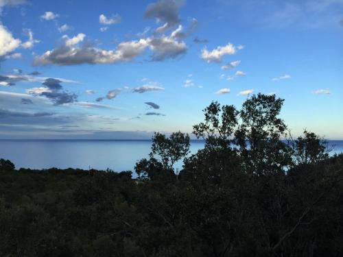 Villa bois vue mer a 180 degres