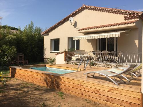 Villa Caramel