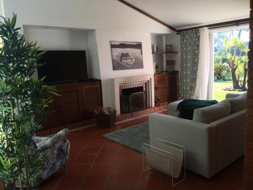 Villa Coloane - Family Vacation House