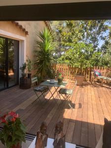 Villa de charme avec piscine et jacuzzi dans cadre exceptionnel