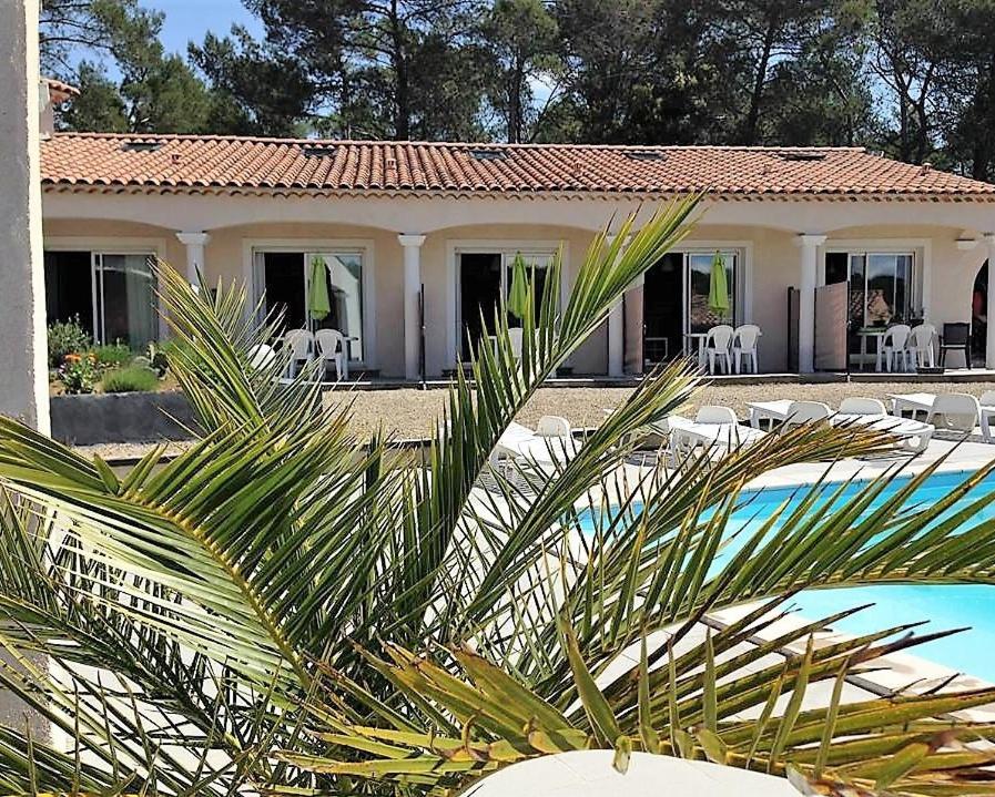 Maison de vacances villa des soleils 132 CHEMIN DES PINS 83690 Sillans-la-Cascade