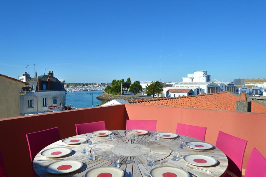 Maison de vacances Villa du Quai 55 Rue du Lieutenant Maurice Anger 85100 Les Sables dʼOlonne