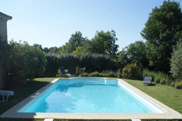 VILLA EN CAMPAGNE POUR 8 PERS AVEC PISCINE PARC CLOTURE Chemin de Gaujac, 30700 La Capelle-et-Masmolène