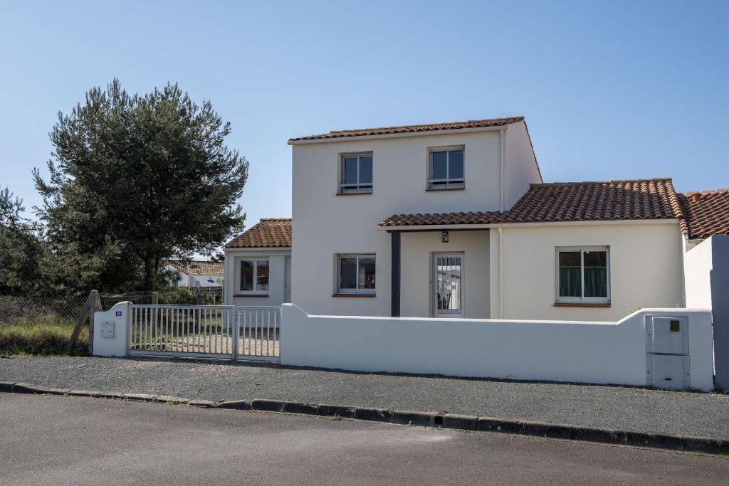 Villa familiale a Saint Hilaire de Riez des lys, 20, 85270 Plage-des-Demoiselles