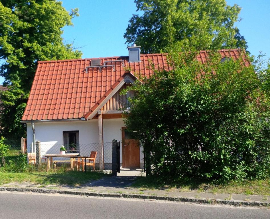 Villa Fröhlich Bahnhofstraße 37, 15913 Straupitz