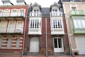 Villa Henriette - Confort et style 1900 à deux pas de la plage