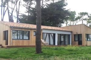 Villa Ile de Re avec acces mer du jardin