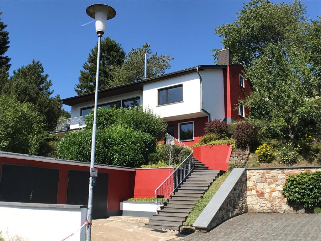 Villa Im Bongert - Tor zum Nationalpark Eifel 1 Im Bongert, 53940 Hellenthal