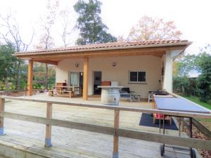*Villa Ivoire* Grand jardin-calme-terrain pétanque