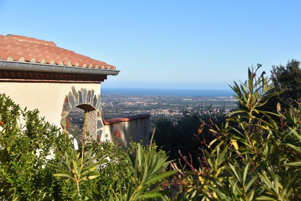 Maison de vacances Villa Josephine: Vue magnifique sur mer et montagnes 82 Chemin du Vilar 66740 Laroque-des-Albères