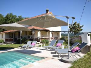 Maison de vacances Villa la Fontaine 4 Pers  46700 Vire-sur-Lot Midi-Pyrénées