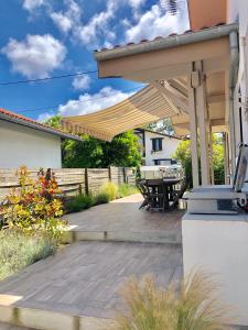 Villa La Plage Pour 7 Personnes A Proximite Du Port De Plaisance