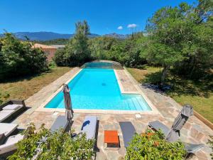 Villa Les Asphodèles, piscine , vue mer et montagne