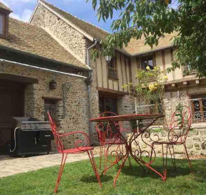 Villa les Aub pines in Wimille with garden 62126 Wimille