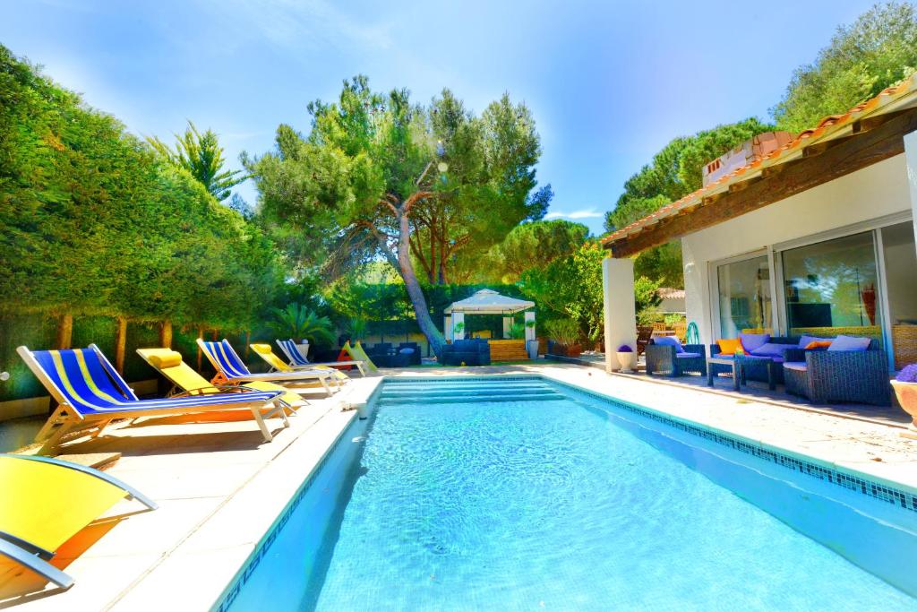 Villa les Grillons 83400 Hyères
