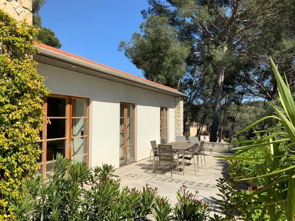 Villa Magali pinede de la plage doree 32 Impasse lou Gargali, 83110 Sanary-sur-Mer