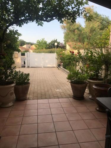 Villa Mamamia T4 avec piscine proche commerce au pied des Cévennes