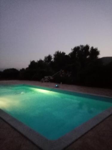 Villa maquis