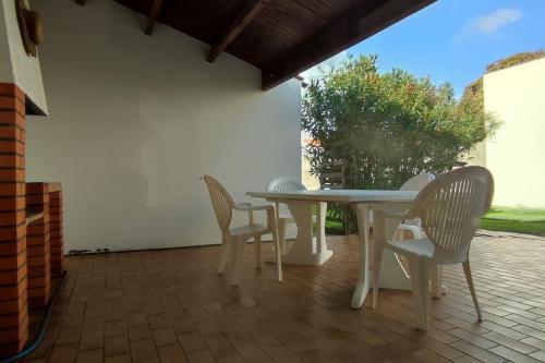 Villa maraichine avec grand jardin 300m de la grande plage 650m de l'église de St Gilles