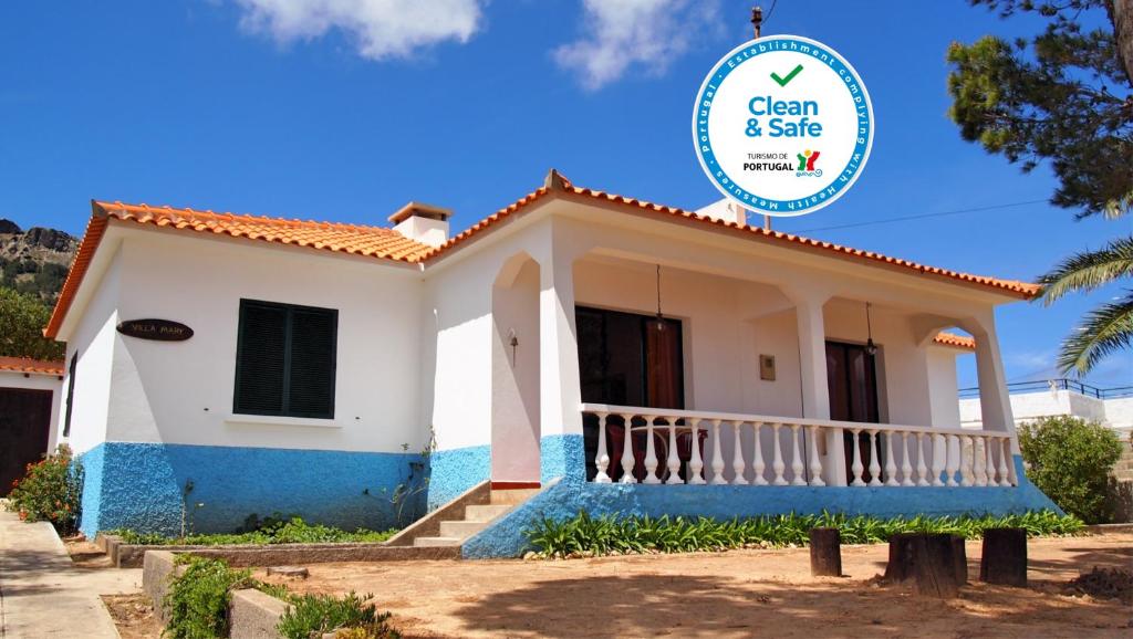 Maison de vacances Villa Mary by OurMadeira Rua Maria Petra Pestana 9400-015 Porto Santo