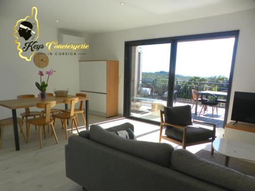 Villa N6 Piscine privée chauffée, classée 4 étoiles, St Cyprien - Keys Conciergerie in Corsica
