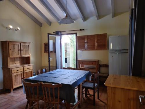 Villa Oletta, avec piscine et tennis communs, à 5km de St Florent