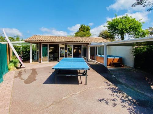 Villa Patio + jacuzzi, FREE Surf+Body+Sup