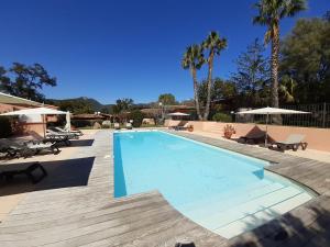Villa Pinarello climatisée avec piscine chauffée