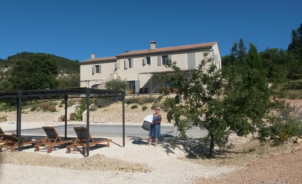 Villa poupa
