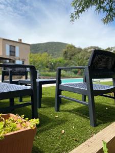 Villa proche de St Tropez avec piscine et grand jardin au calme