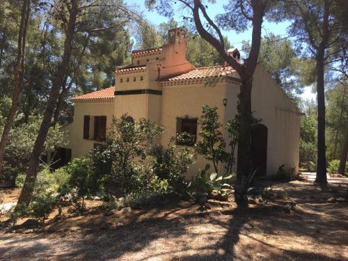 Villa provençale – grand jardin - 2 chambres