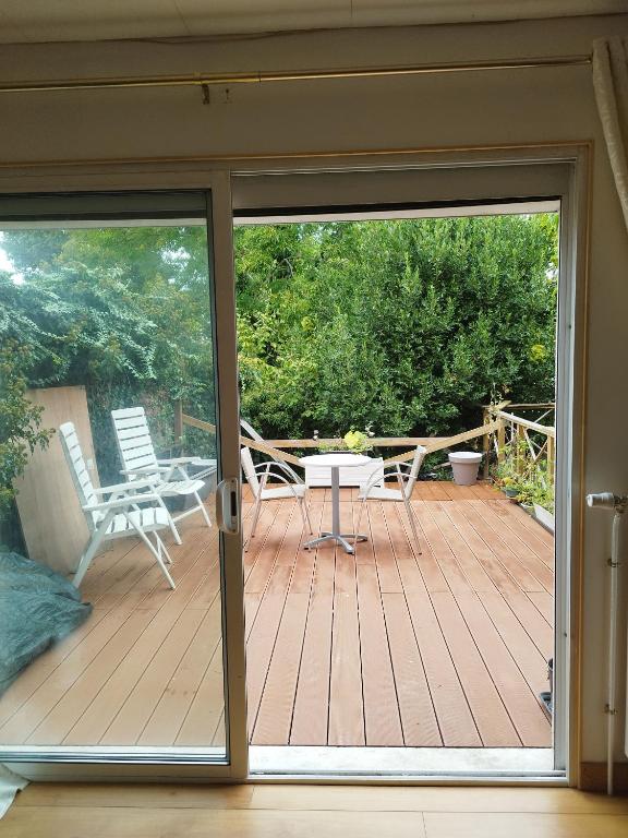 Villa provençale – grand jardin - 2 chambres