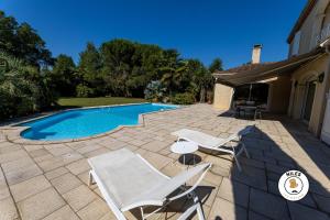 Maison de vacances Villa provençale - Piscine Privée - Exceptionnelle Rue de l'Oussère 64320 Lée Aquitaine