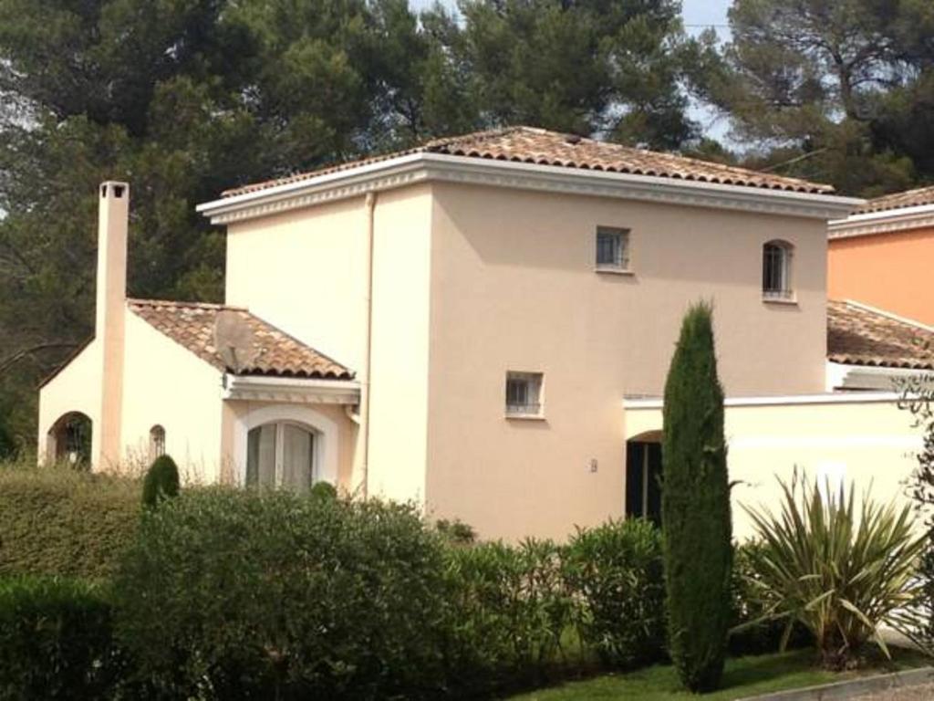 Maison de vacances Villa Royal Mougins Golf Club 1435, Chemin du Grand  Valllon 06250 Mougins