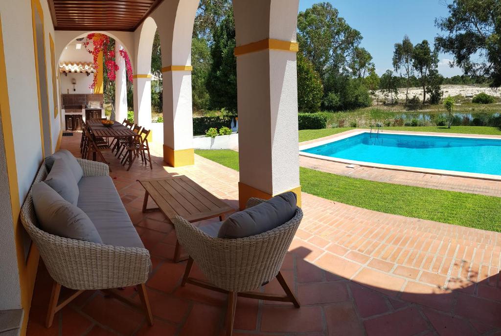 Maison de vacances Villa Sequoia - Beach and Lake Private Holidays lote 89 7570-788 Tróia