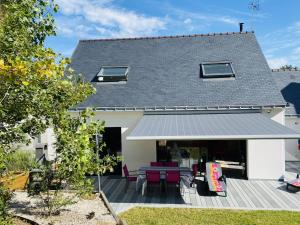 Villa spacieuse Trinite sur Mer avec jardin clos