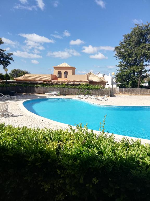 Maison de vacances Villa V2 U Beco das Violetas 8200-269 Olhos de Água