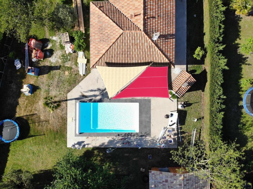 Maison de vacances Villa ZOGABY avec piscine chauffé et tarrasse bois plein sud 26 Avenue des Abeilles 33950 Lège-Cap-Ferret