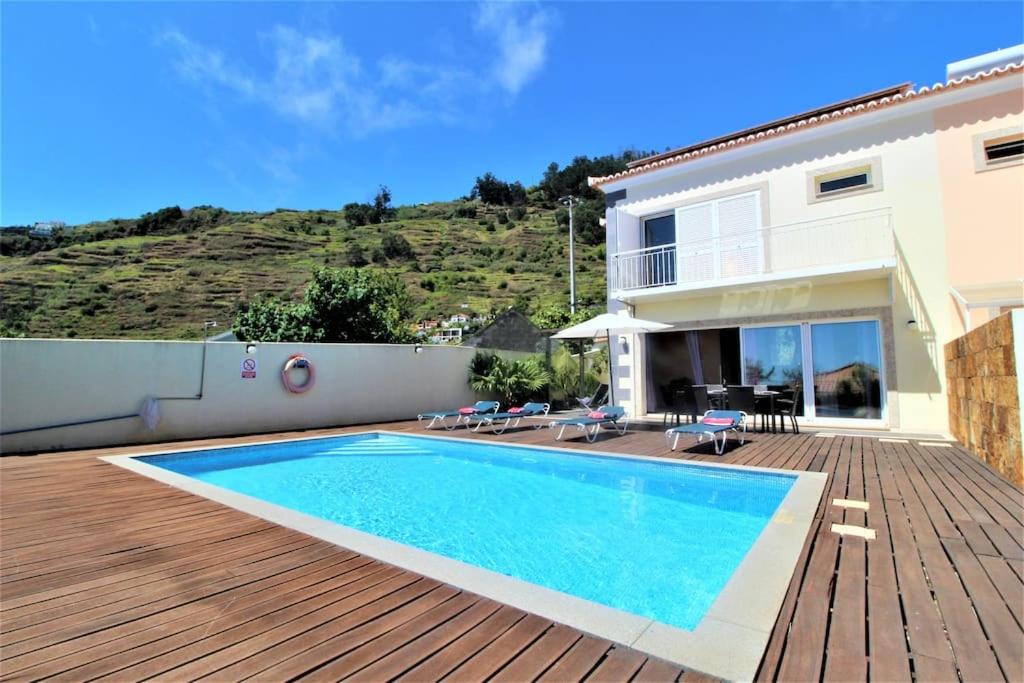 Violet Villa Rua Achada de Santo Antão, 22., 9370-056 Arco da Calheta