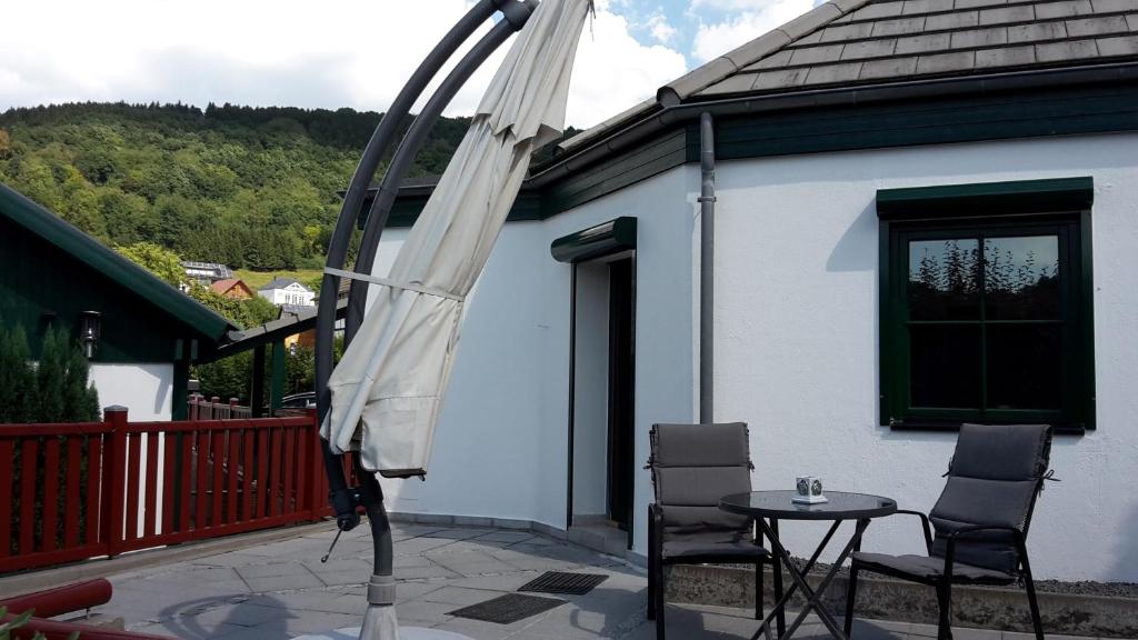 VivaNatura Eifelferienhaus Römerstrasse 20 VivaNatura Eifelferienhaus, 52152 Einruhr