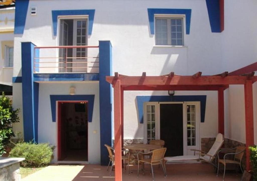 Maison de vacances Vivenda V3 Praia Verde Rua de Real Village - Praia Verde Lote 40A 8950-434 Castro Marim