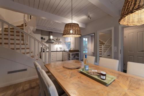 von-Deska-Countryhouses-Reeder-Fluegel