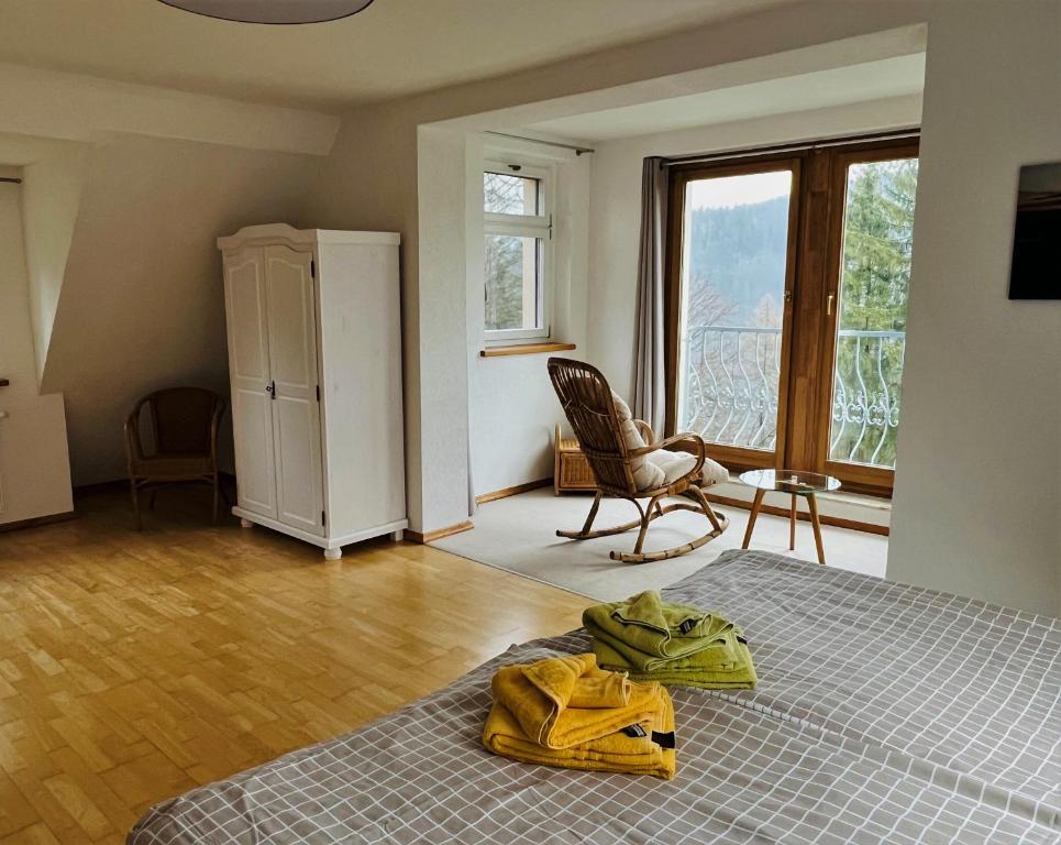 Maison de vacances Waldhufenhaus in Schöna Bahnhofstrasse 110 01814 Reinhardtsdorf