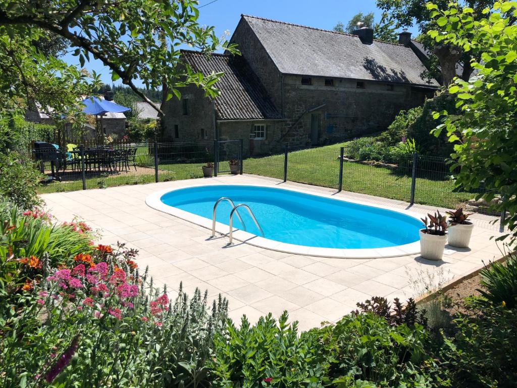 Walnut Tree Gite Brittany 271 Kersulan, 56310 Boderel