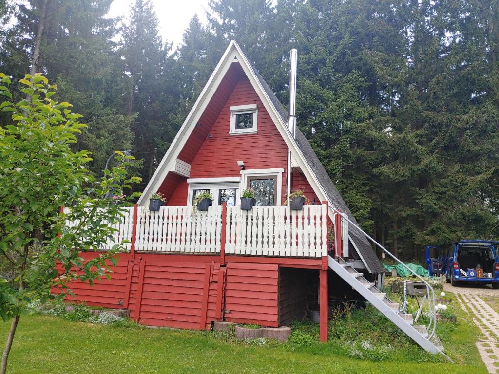 Maison de vacances Wanderhütte und Ferienhaus Zum Glückstal Bernhardsthal 2a 98724 Neuhaus am Rennweg