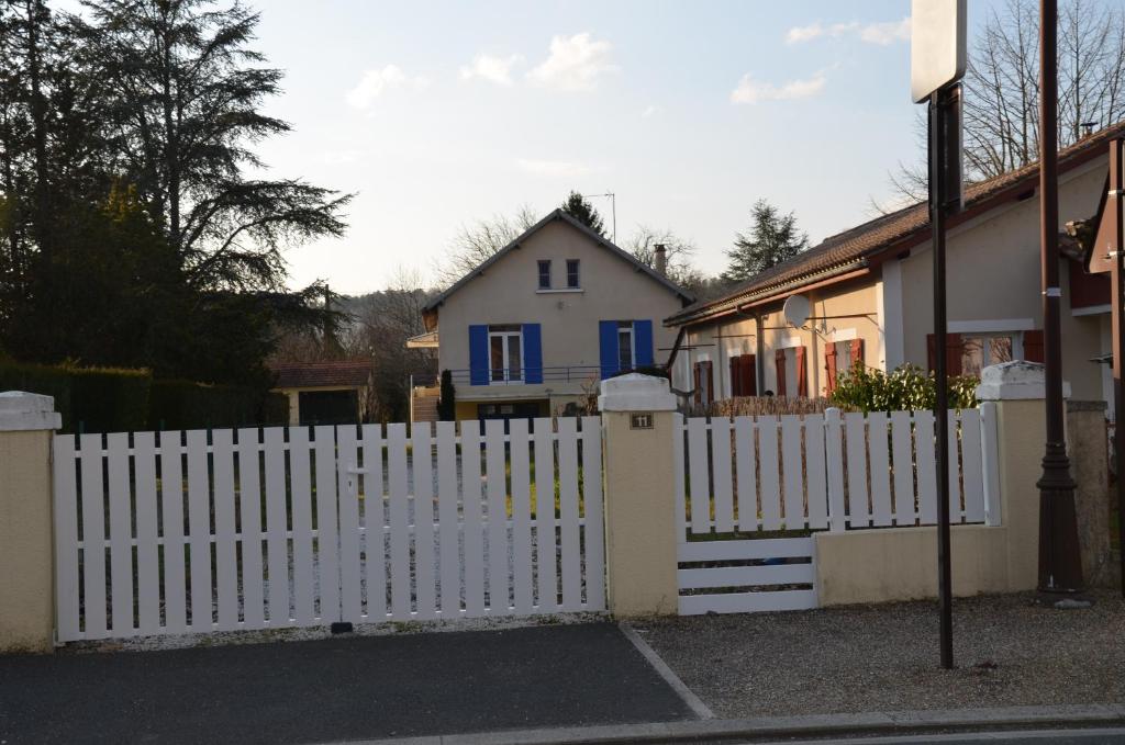 Weckerlin 11 Avenue de l'Isle, 24420 Sarliac-sur-lʼIsle