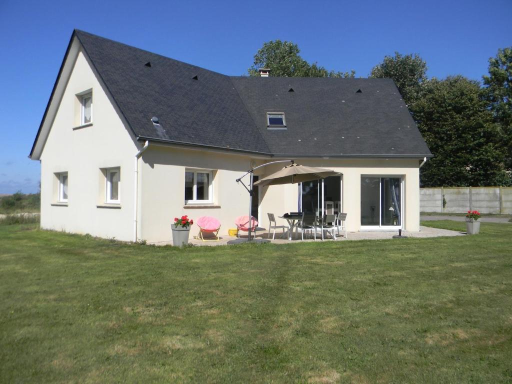 Maison de vacances Welcoming holiday home in Etretat with private garden  76790 Étretat