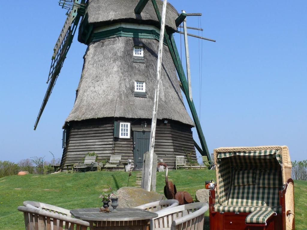Windmill Holiday home in Farve garden and panoramic views , 23758 Wangels
