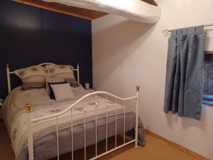 Wisteria Cottage at Gites de la Vienne