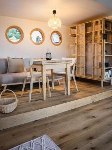 Wohnwagon Paul - Autarkie erleben! - Tiny House